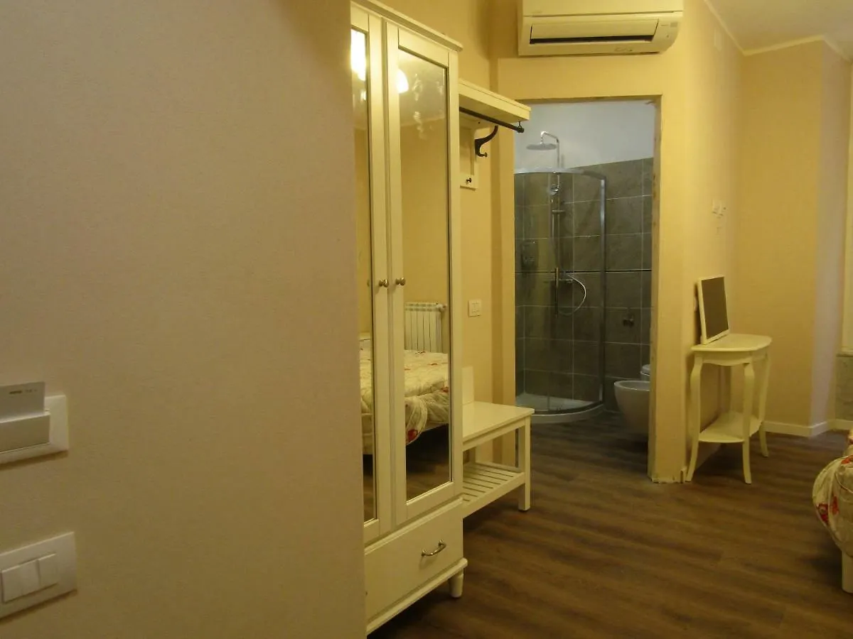 Tourist Point La Spezia Hotel