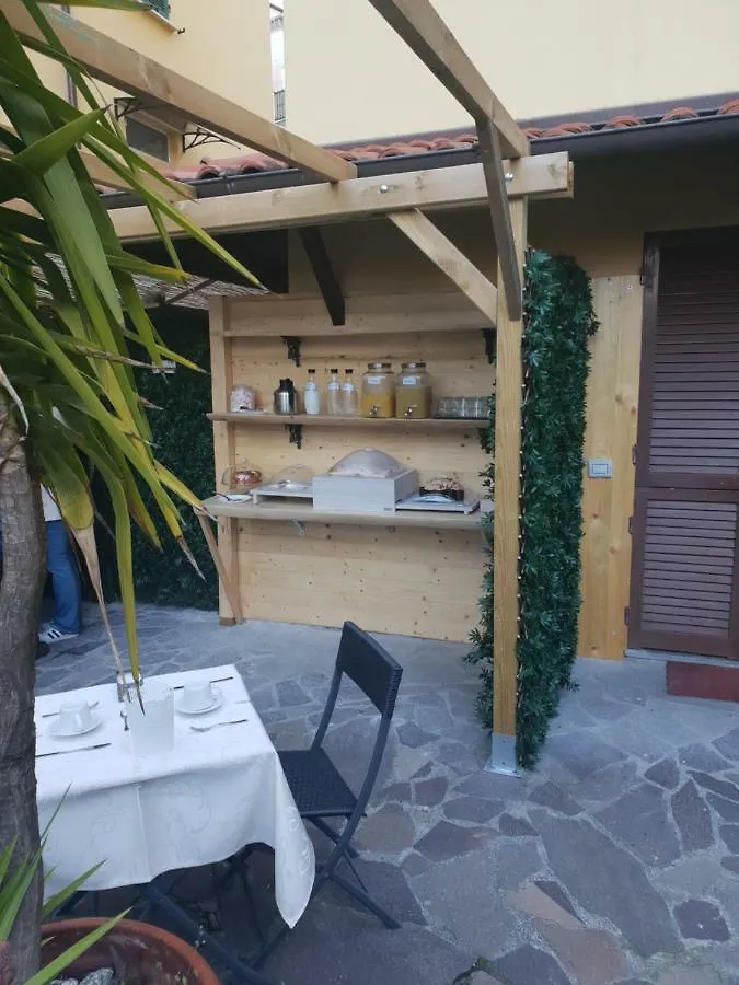 Guest house Tourist Point La Spezia Hotel