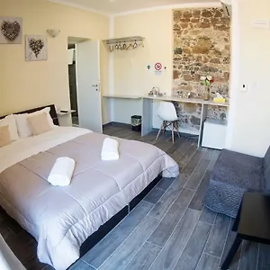 Vicolocorto Guest house