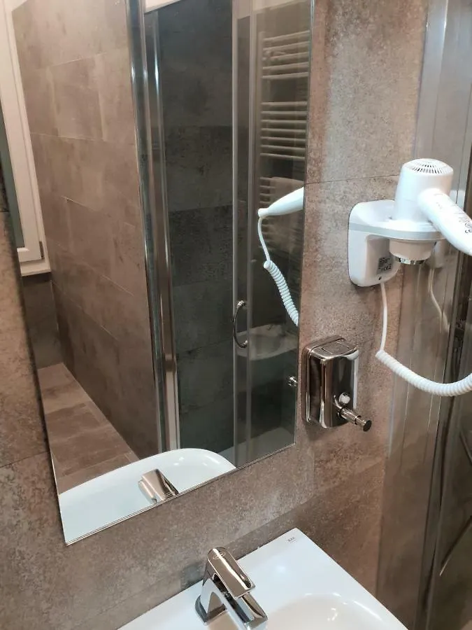 Hotel Tourist Point La Spezia